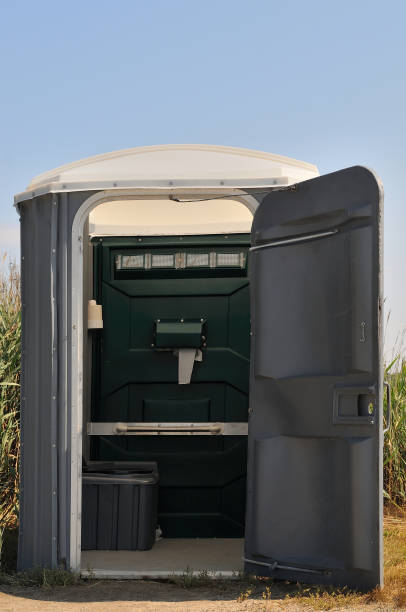 Best Portable restroom trailer rental  in Chesapeake, VA